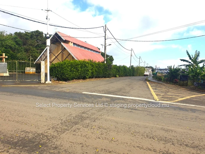 Commercial Land for Sale, Royal Road, Henrietta, Vacoas