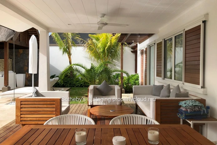Outdoor Living 